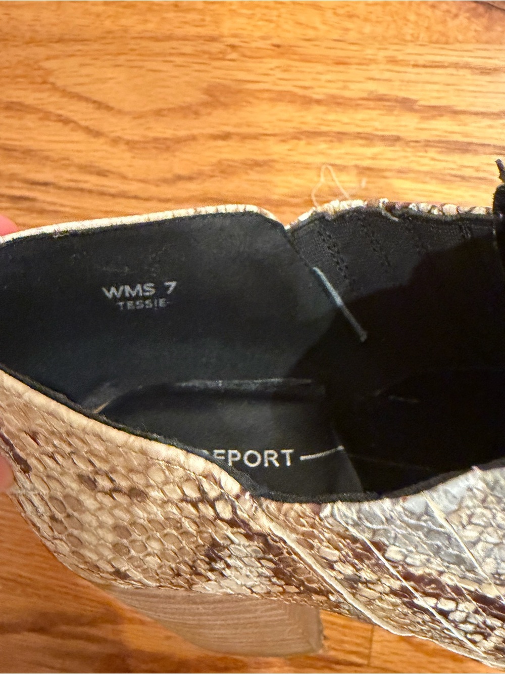 Report Cream Textured Pointed Toe Ankle Booties - Picture 3 of 3